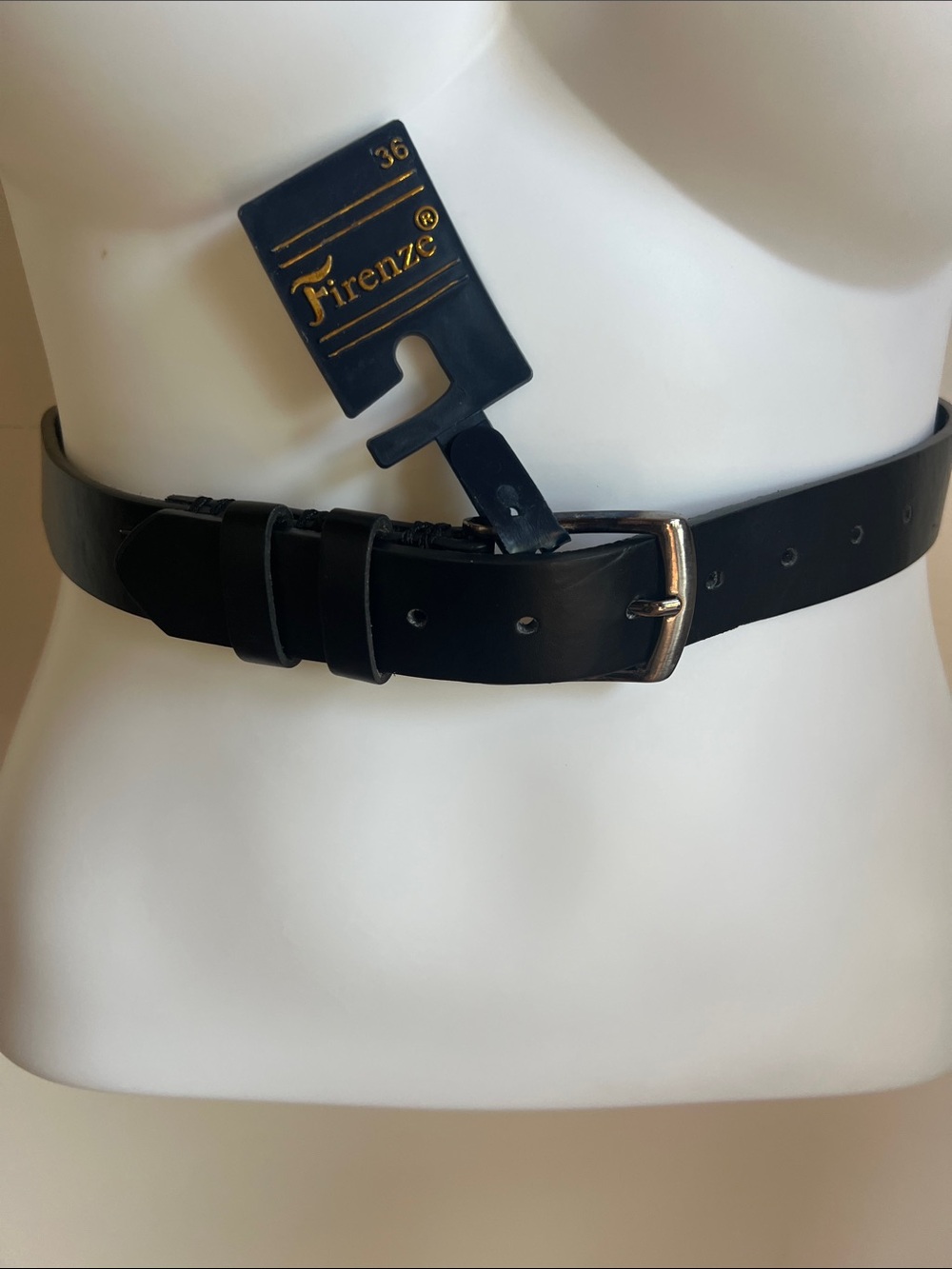 Firenze Black Leather Women’s Belt with Classic Buckle